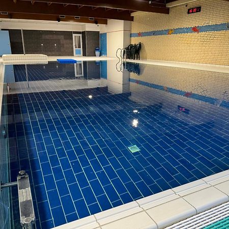 Supergezellig Vakantiehuis Met Hele Grote Tuin Bij Nijmegen Ewijk Экстерьер фото
