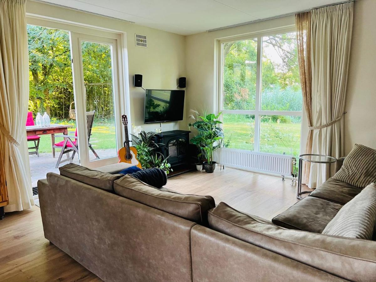 Supergezellig Vakantiehuis Met Hele Grote Tuin Bij Nijmegen Ewijk Экстерьер фото