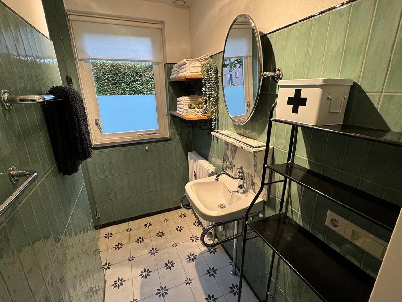 Supergezellig Vakantiehuis Met Hele Grote Tuin Bij Nijmegen Ewijk Экстерьер фото